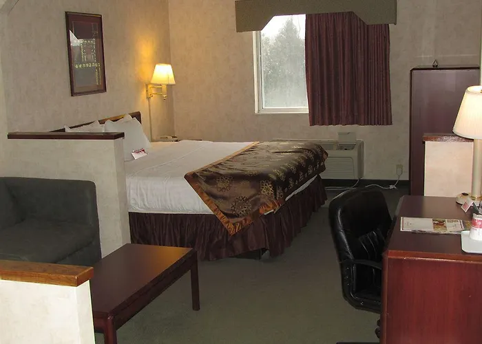 Ramada By Wyndham Glendale Heights/lombard 3* Glendale Heights