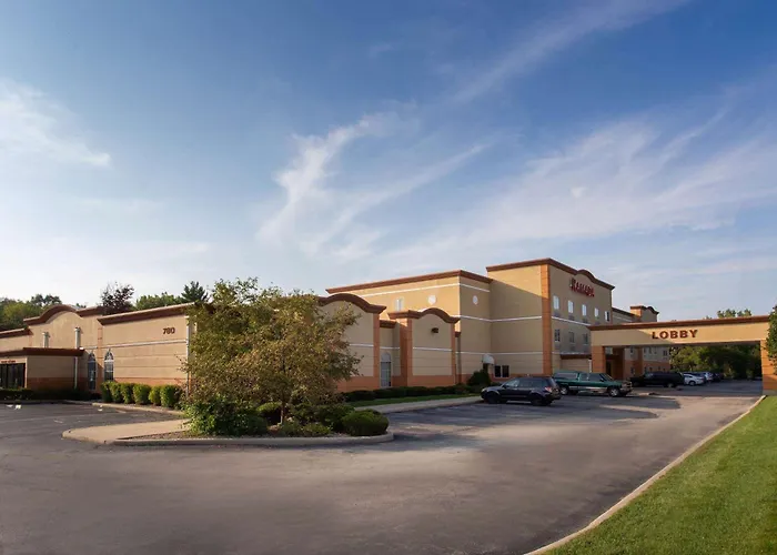 Ramada By Wyndham Glendale Heights/lombard