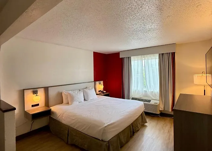 Ramada By Wyndham Glendale Heights/lombard 3* Glendale Heights