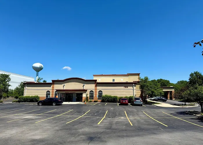 Hotel Ramada By Wyndham Glendale Heights/lombard