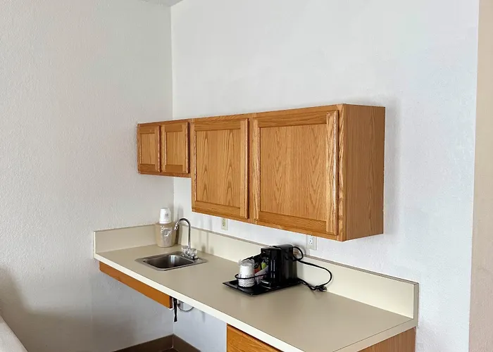 Hotel Ramada By Wyndham Glendale Heights/lombard 3*