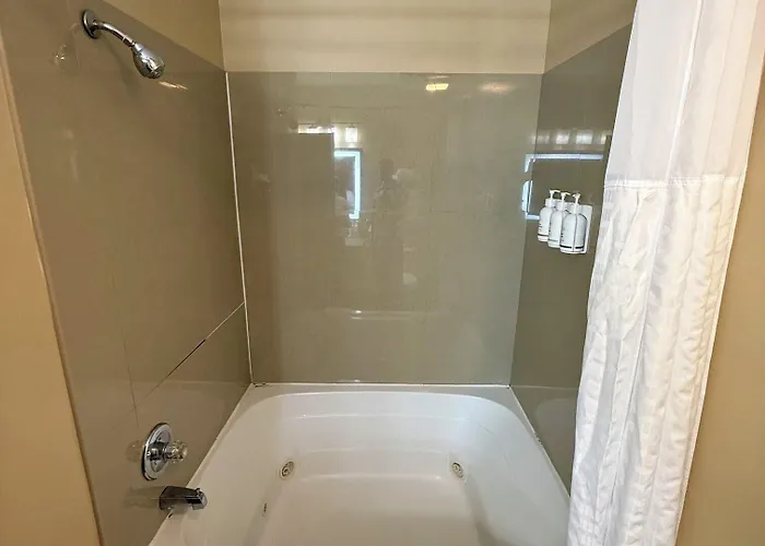 Ramada By Wyndham Glendale Heights/lombard 3* Glendale Heights