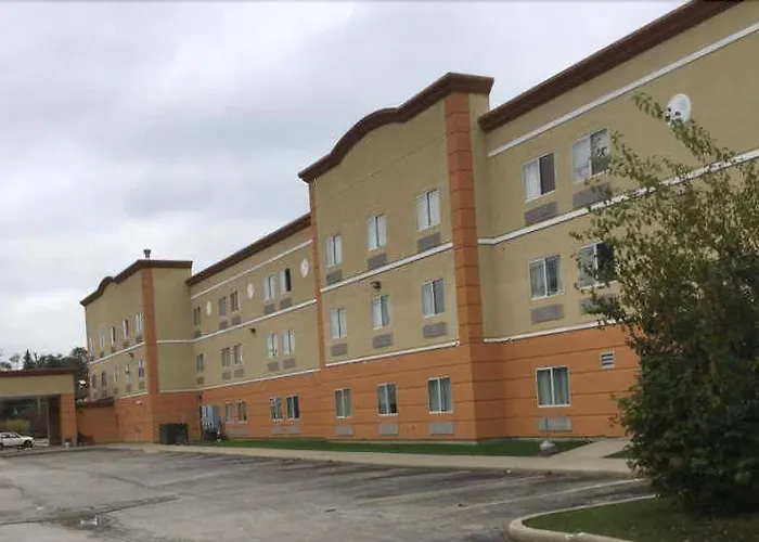 Ramada By Wyndham Glendale Heights/lombard 3* Glendale Heights